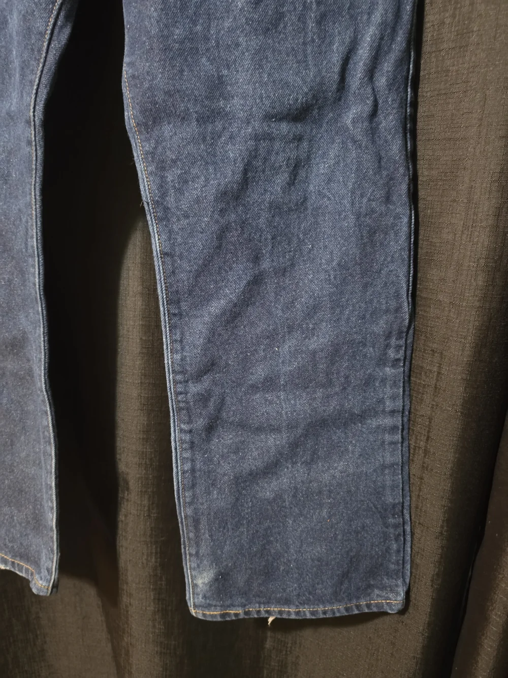Levi's Relaxed Fit Jeans in Deep Blue Denim 517 36x30